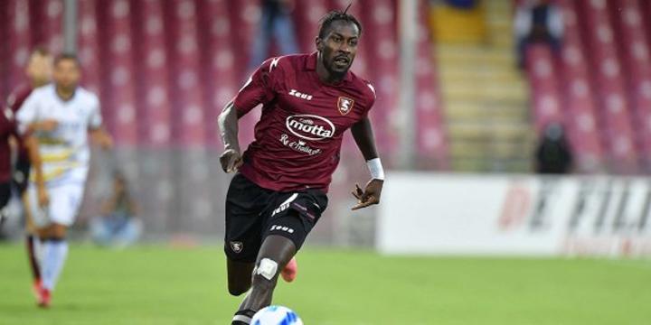 Mamadou Coulibaly, le fabuleux destin d’un Sénégalais sans-abri devenu footballeur en Italie Mamadou Coulibaly, le fabuleux destin d’un Sénégalais sans-abri devenu footballeur en Italie