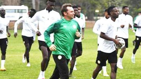 Au complet, les Lions effectuent leur dernière séance d’entrainement avant d’affronter les Flames Au complet, les Lions effectuent leur dernière séance d’entrainement avant d’affronter les Flames