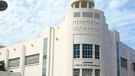 Un protocole signé pour accélérer la construction d’un centre de fabrication de vaccins à Dakar Un protocole signé pour accélérer la construction d’un centre de fabrication de vaccins à Dakar