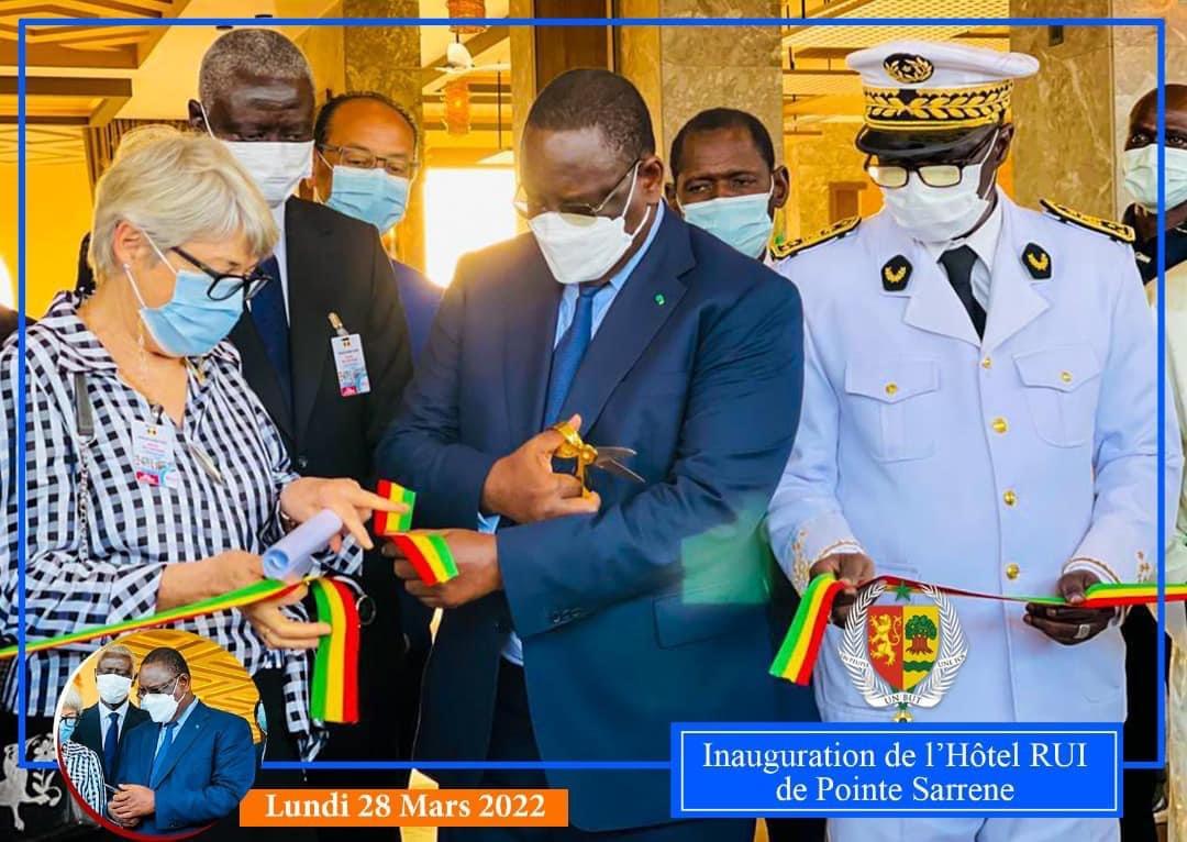 Inauguration « Riu Baobab » : « Ce joyau traduit harmonieusement note stratégie d’aménagement de la station touristique de pointe Sarène » (Macky Sall) Inauguration « Riu Baobab » : « Ce joyau traduit harmonieusement note stratégie d’aménagement de la station touristique de pointe Sarène » (Macky Sall)