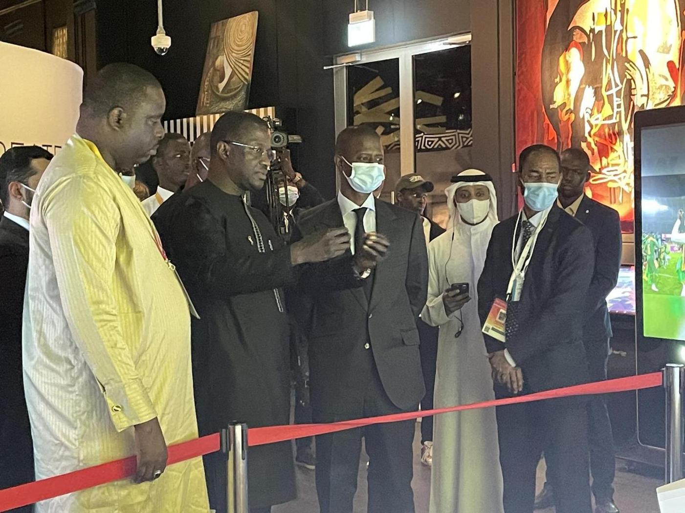 Antoine Félix Diome à Dubaï : Le ministre de l'Intérieur félicite l'Asepex et magnifie la vision impulsée par le Président Macky Sall aux EAU. Antoine Félix Diome à Dubaï : Le ministre de l'Intérieur félicite l'Asepex et magnifie la vision impulsée par le Président Macky Sall aux EAU.
