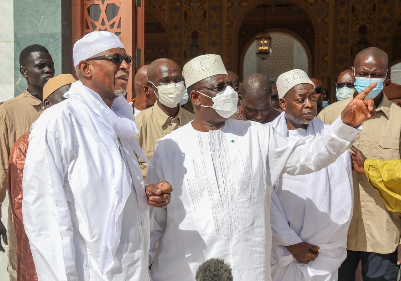 Mbackyou Faye à Macky Sall : « Quiconque aime le Khalife, on l’élit et on le porte en considération… » Mbackyou Faye à Macky Sall : « Quiconque aime le Khalife, on l’élit et on le porte en considération… »