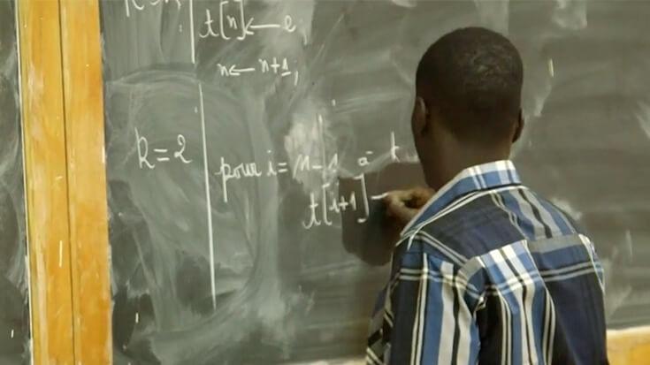 Corps enseignants : Des augmentations qui varient de plus de 70 mille à près de 360 mille Fcfa chaque mois… Corps enseignants : Des augmentations qui varient de plus de 70 mille à près de 360 mille Fcfa chaque mois…