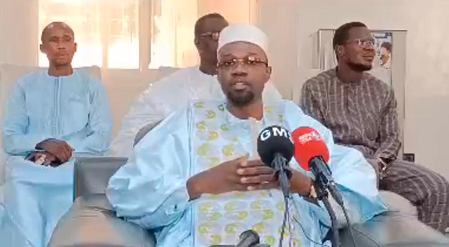Listes parrainées par Macky : Sonko persiste dans ses accusations face à Aar Sénégal et autres de l’opposition Listes parrainées par Macky : Sonko persiste dans ses accusations face à Aar Sénégal et autres de l’opposition