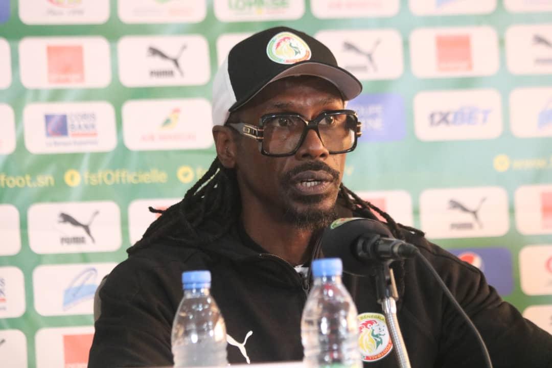 Situation de Bamba Dieng – Aliou Cissé: « Qu’il comprenne qu’on ne lui fera aucun cadeau, c’est à lui de … » Situation de Bamba Dieng – Aliou Cissé: « Qu’il comprenne qu’on ne lui fera aucun cadeau, c’est à lui de … »
