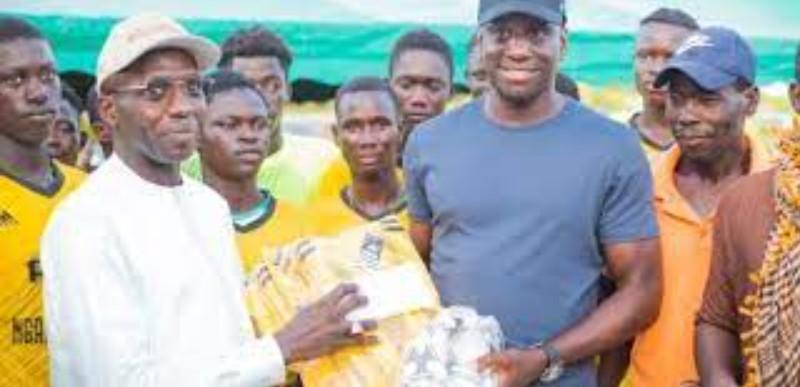 Ligue 2: Demba Ba s'offre un club de Thiès Ligue 2: Demba Ba s'offre un club de Thiès