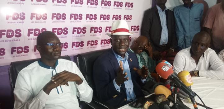 Reçu par Dr Babacar Diop à Thiès : Malick Gakou met en garde Macky Sall contre une troisième candidature Reçu par Dr Babacar Diop à Thiès : Malick Gakou met en garde Macky Sall contre une troisième candidature