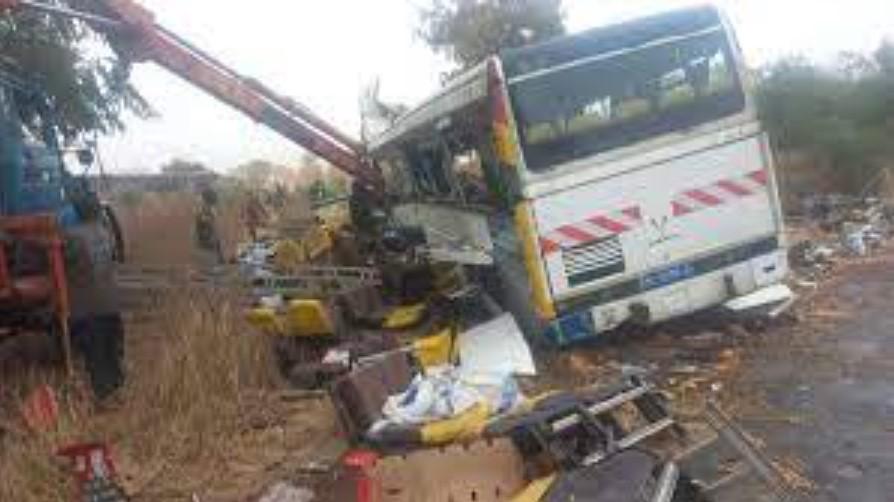 Accident de Kaffrine : L'APR encourage l'État à intensifier la prise en charge rapide des questions liées à la sécurité routière Accident de Kaffrine : L'APR encourage l'État à intensifier la prise en charge rapide des questions liées à la sécurité routière