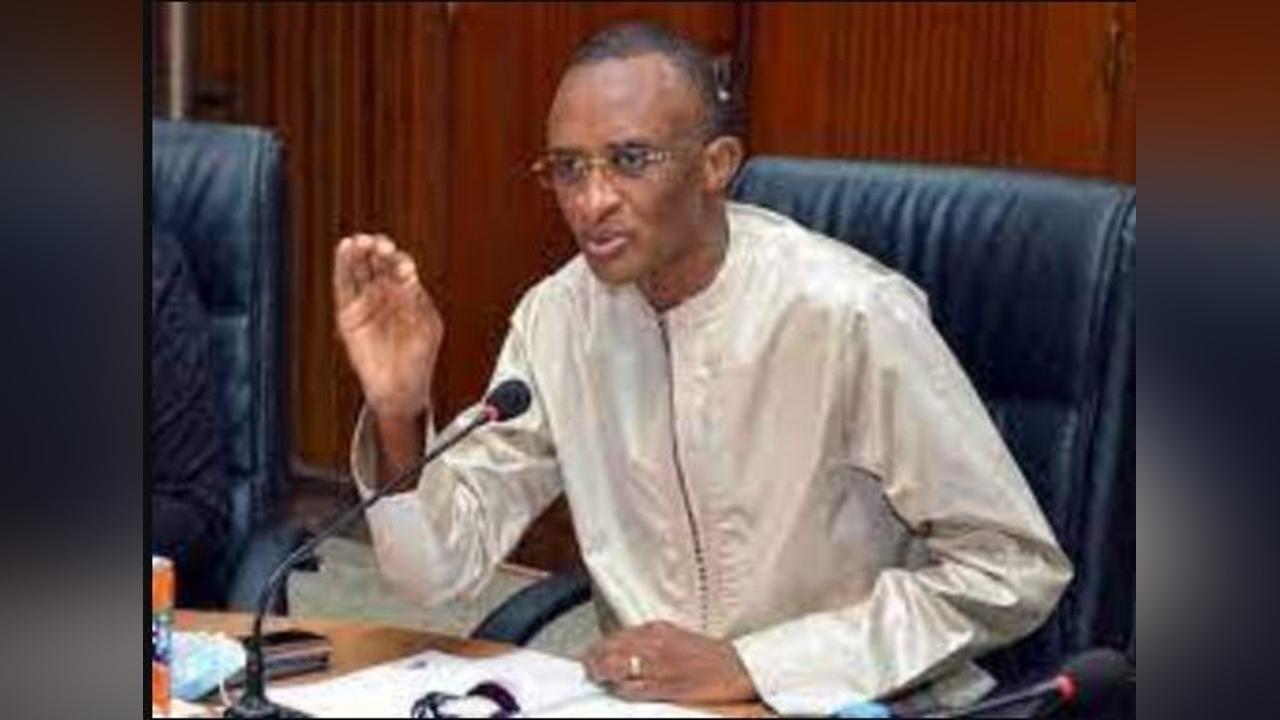 Abdoulaye Seydou Sow propose le recrutement de 375 agents de Sonaged ou à la direction du cadre de vie Abdoulaye Seydou Sow propose le recrutement de 375 agents de Sonaged ou à la direction du cadre de vie