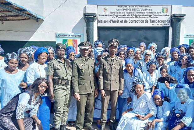 Des matelas et kits d'hygiène offerts aux détenues de la MAC de Tambacounda Des matelas et kits d'hygiène offerts aux détenues de la MAC de Tambacounda