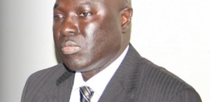 Présidentielle : Un groupe de 158 maires porte la candidature du Pr Arona Coumba Ndoffene Diouf Présidentielle : Un groupe de 158 maires porte la candidature du Pr Arona Coumba Ndoffene Diouf