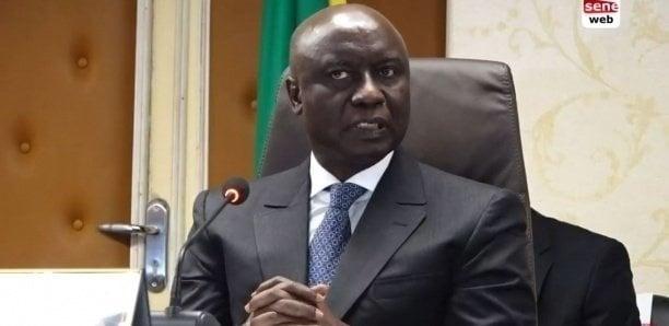IDRISSA SECK AUX LEADERS DE L’OPPOSITION :« JE SALUE VOTRE SAGE DÉCISION DE REPORTER VOTRE MANIFESTATION DU 03 AVRIL » IDRISSA SECK AUX LEADERS DE L’OPPOSITION :« JE SALUE VOTRE SAGE DÉCISION DE REPORTER VOTRE MANIFESTATION DU 03 AVRIL »