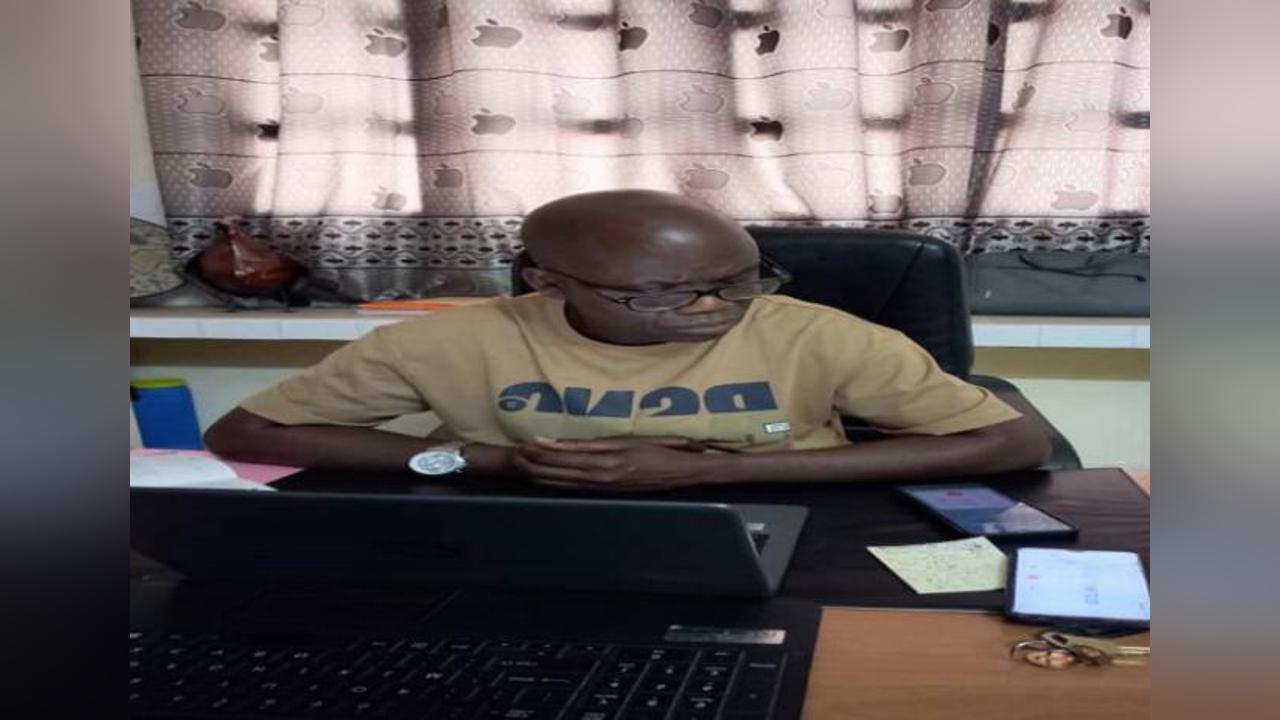 SENEGAL-LIVESTOCK / Poultry farming: less than 30% of buildings comply with required standards, according to a specialist SENEGAL-LIVESTOCK / Poultry farming: less than 30% of buildings comply with required standards, according to a specialist