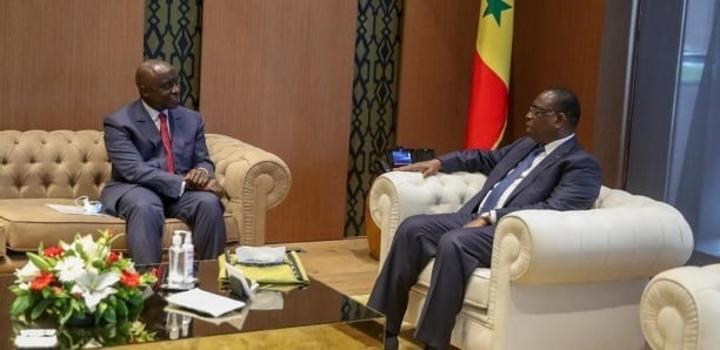 Macky Sall sur la candidature de Idy : « Je prie pour lui » Macky Sall sur la candidature de Idy : « Je prie pour lui »