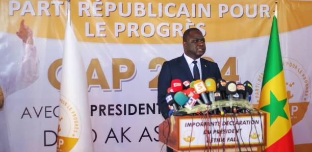 Dialogue politique : Ce sera sans Déthié Fall Dialogue politique : Ce sera sans Déthié Fall