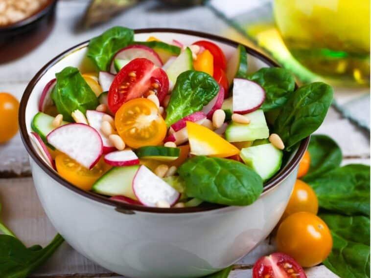 Nutrition : comment mieux digérer les crudités ? Nutrition : comment mieux digérer les crudités ?