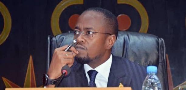 Interpellation et transfert de Sonko à son domicile : “Tous les sénégalais épris de paix et justice devraient magnifier ce geste des FDS” (Abdou Mbow) Interpellation et transfert de Sonko à son domicile : “Tous les sénégalais épris de paix et justice devraient magnifier ce geste des FDS” (Abdou Mbow)