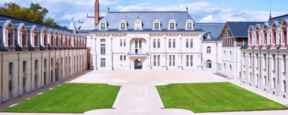 Emmanuel Macron va inaugurer la Cité internationale de la langue française, jeudi, à Villers-Cotterêts