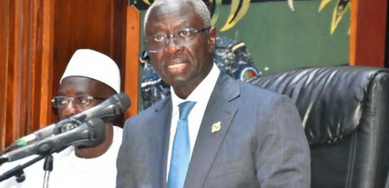 Vives tensions à l'Assemblée nationale : Amadou Mame Diop en colère, les FDS dans l'hémicycle, la séance suspendue Vives tensions à l'Assemblée nationale : Amadou Mame Diop en colère, les FDS dans l'hémicycle, la séance suspendue