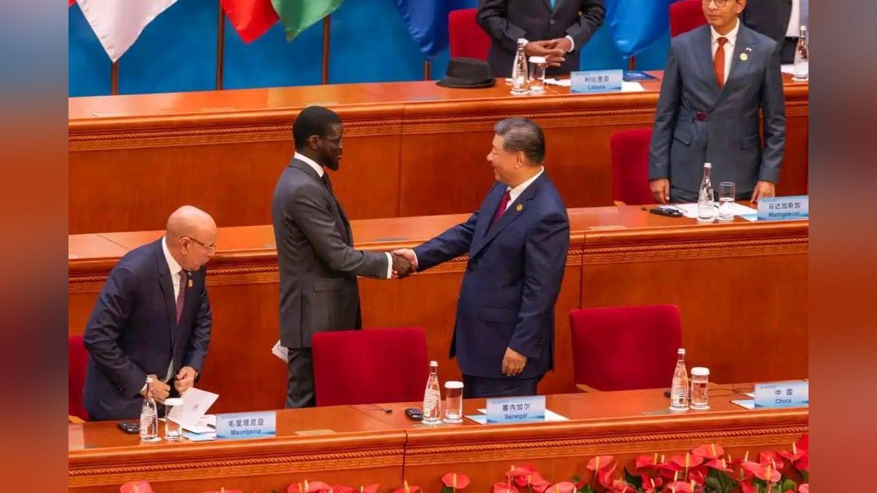 Diomaye Faye du Sénégal rend hommage au président Xi Jinping pour sa ‘’vision clairvoyante et son leadership dynamique’’ Diomaye Faye du Sénégal rend hommage au président Xi Jinping pour sa ‘’vision clairvoyante et son leadership dynamique’’