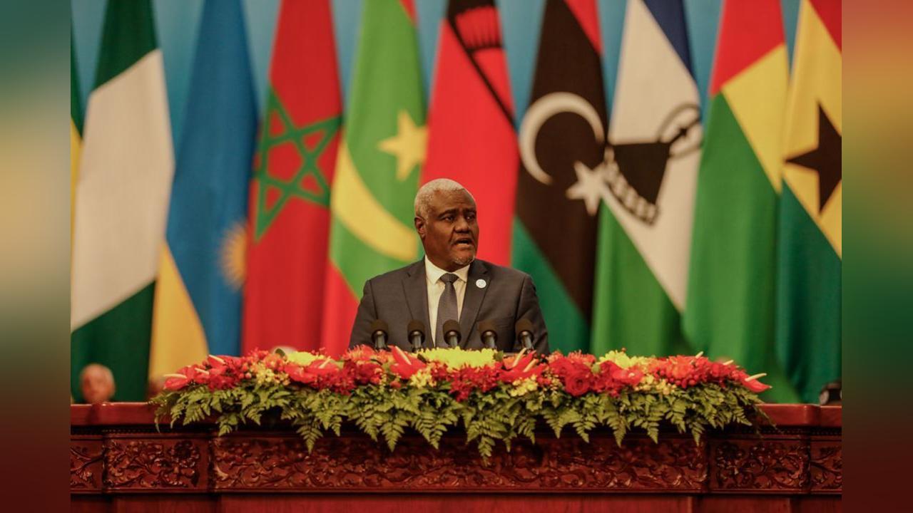 Le président de la commission de l’UA loue la politique de non-ingérence de la Chine dans les affaires intérieures des pays africains Le président de la commission de l’UA loue la politique de non-ingérence de la Chine dans les affaires intérieures des pays africains