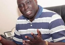 Madiambal Diagne sur la situation économique du Sénégal : « La primature, en 3 mois, a dépensé 12,1 milliards F CFA » Madiambal Diagne sur la situation économique du Sénégal : « La primature, en 3 mois, a dépensé 12,1 milliards F CFA »