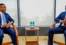 Candidat du Sénégal à la présidence de la BAD: Amadou Hott reçu par Ousmane Sonko Candidat du Sénégal à la présidence de la BAD: Amadou Hott reçu par Ousmane Sonko