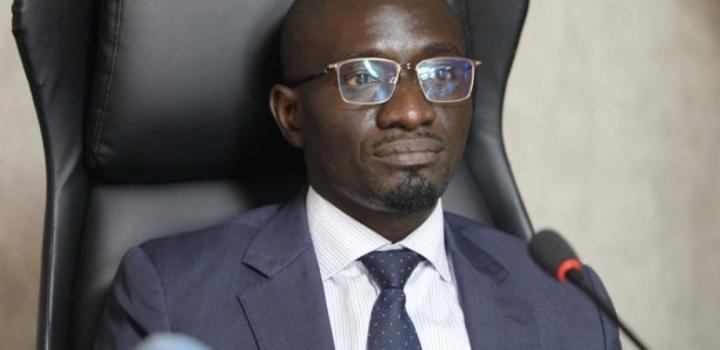 Gestion des carrières des fonctionnaires: Le ministre Olivier Boucal décline les enjeux du Portail E-carrière Gestion des carrières des fonctionnaires: Le ministre Olivier Boucal décline les enjeux du Portail E-carrière