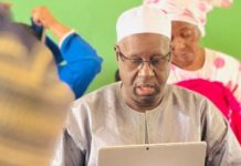 Abdou Karim Sall lance officiellement son nouveau parti politique Abdou Karim Sall lance officiellement son nouveau parti politique