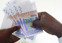 Finances : une Banque Condamnée à Payer 220 Millions F CFA à Son Ancien DG Finances : une Banque Condamnée à Payer 220 Millions F CFA à Son Ancien DG