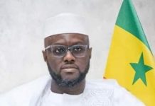 El Malick Ndiaye Refuse de Diriger une Assemblée en Taxi El Malick Ndiaye Refuse de Diriger une Assemblée en Taxi