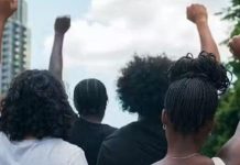 Majoritaires, mais Marginalisés: les Jeunes Face À L’Union Africaine Majoritaires, mais Marginalisés: les Jeunes Face À L’Union Africaine