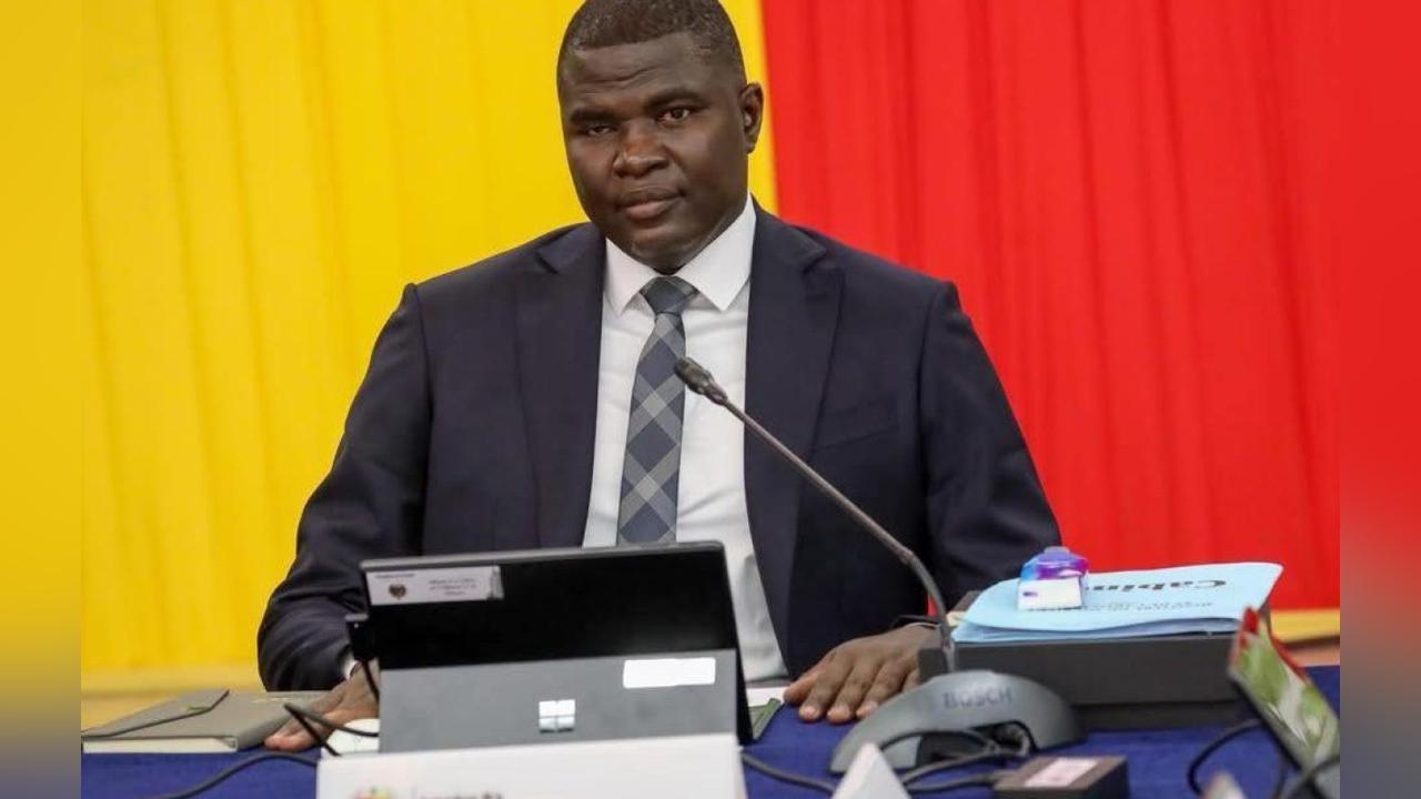 Ministre du Tourisme sur la Petite Côte: Peu D'Explications Ministre du Tourisme sur la Petite Côte: Peu D'Explications