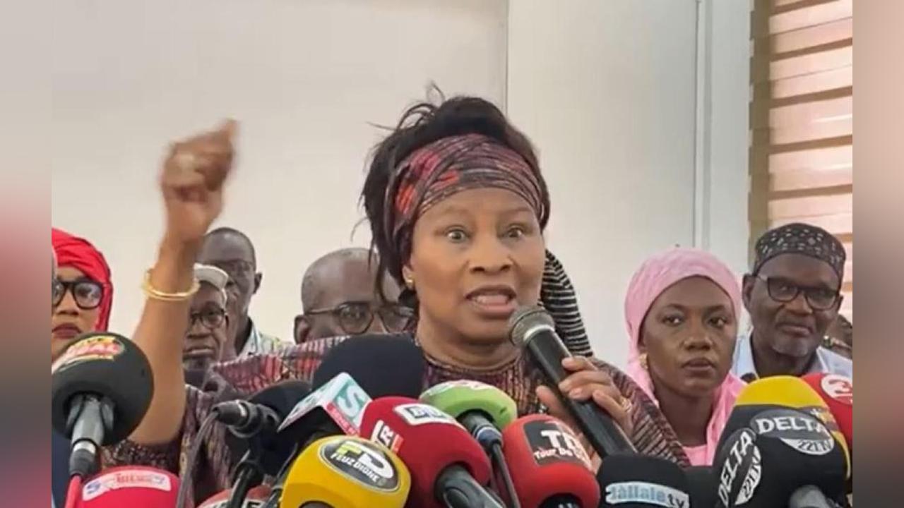 Aïssata Tall Sall sur Dette Cachée: on Ira Jusqu'Au Bout Aïssata Tall Sall sur Dette Cachée: on Ira Jusqu'Au Bout