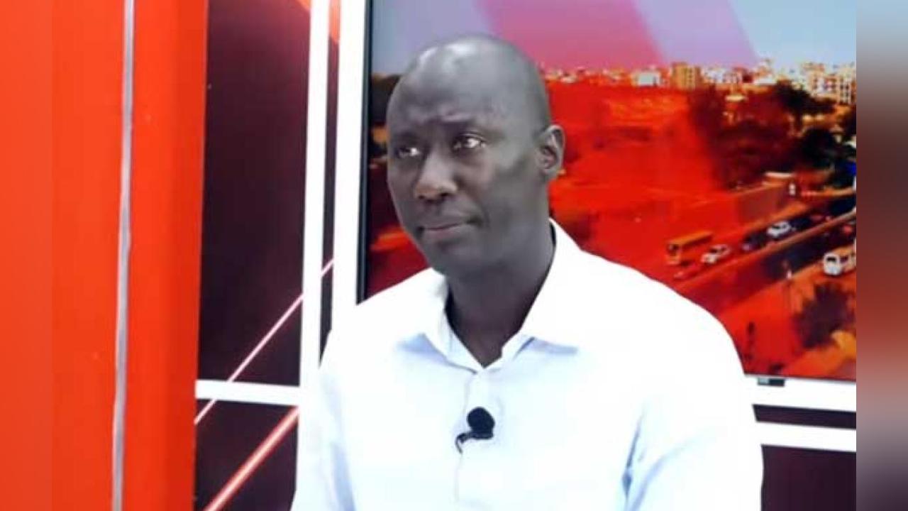 Macky Sall Face à Dame Mbodj: Arrestation Demandée Macky Sall Face à Dame Mbodj: Arrestation Demandée