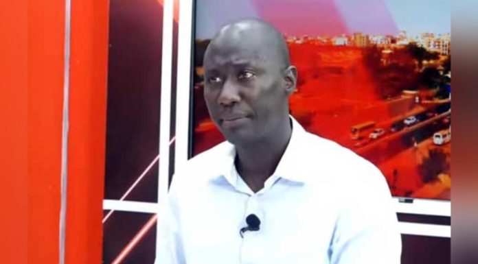 Macky Sall Face à Dame Mbodj: Arrestation Demandée Macky Sall Face à Dame Mbodj: Arrestation Demandée