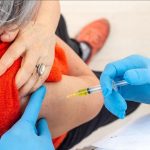 Vaccins Covid-19 et Traitements Contre le Cancer Vaccins Covid-19 et Traitements Contre le Cancer