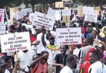 Mobilisation pour Défendre Démocratie et État de Droit Mobilisation pour Défendre Démocratie et État de Droit