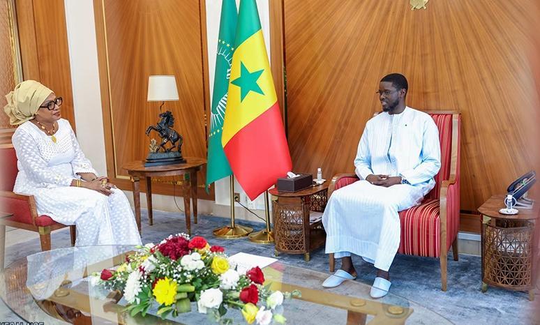 Présidente du Conseil Constitutionnel Rencontrée par le Chef Présidente du Conseil Constitutionnel Rencontrée par le Chef