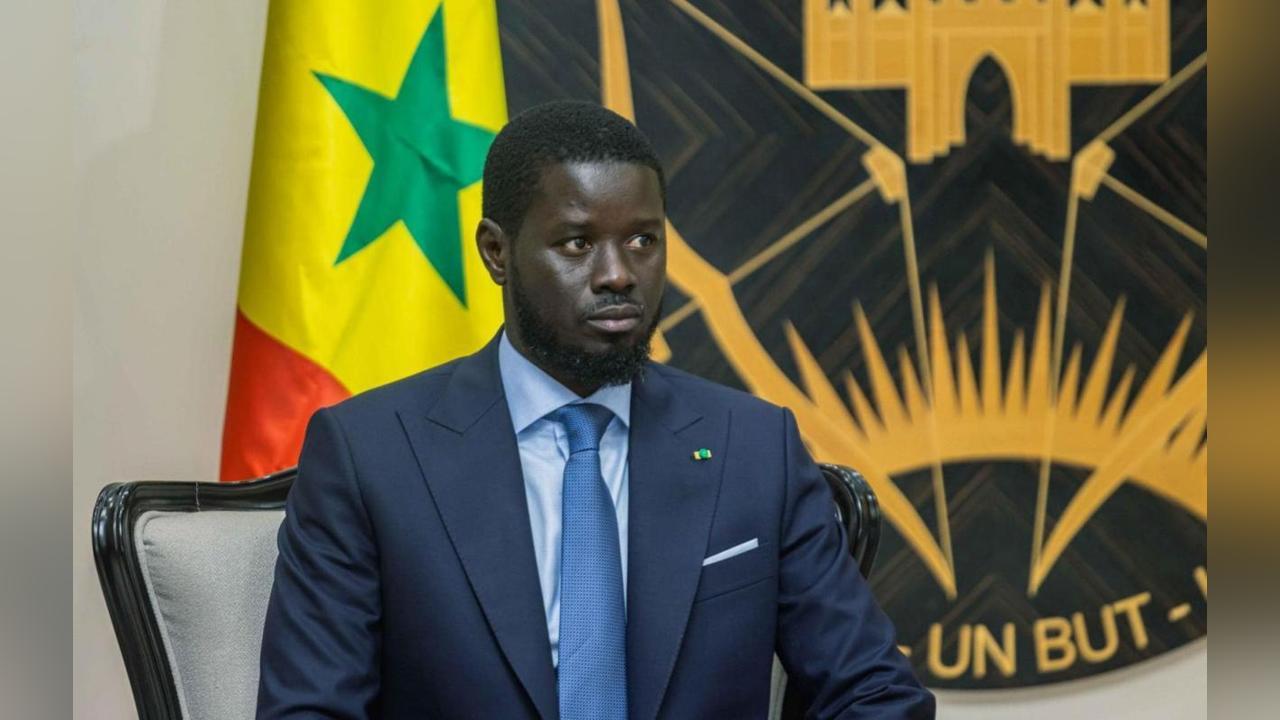 Stabilité Sociale dans L'Éducation et la Santé Exigée Stabilité Sociale dans L'Éducation et la Santé Exigée