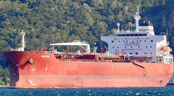 Pétrolier Russe Touché par Explosions au Large de Dakar Pétrolier Russe Touché par Explosions au Large de Dakar