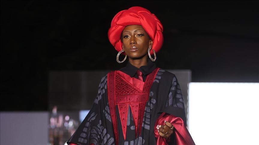 Défilé D'Ouverture de la Semaine de la Mode à Dakar Défilé D'Ouverture de la Semaine de la Mode à Dakar
