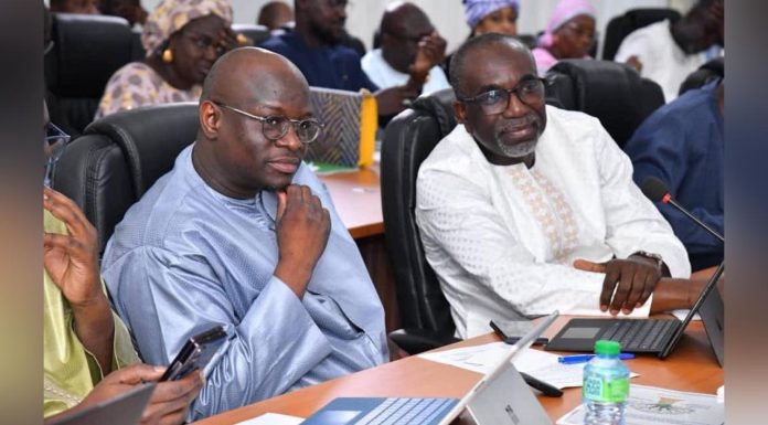 Budget 2026 Alloue 129,3 Milliards F CFA à L’Emploi Budget 2026 Alloue 129,3 Milliards F CFA à L'Emploi