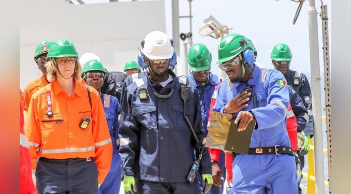 Hydrocarbures: Évolution des Entreprises Sénégalaises Hydrocarbures: Évolution des Entreprises Sénégalaises