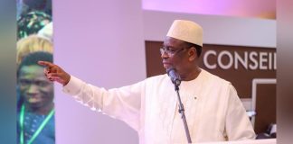 Macky Sall Réorganise Son Parti avec Nouvelles Nominations Macky Sall Réorganise Son Parti avec Nouvelles Nominations
