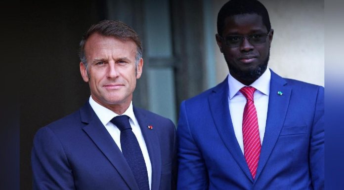 Dakar-Paris: Macron Envoie un Émissaire pour 20 Milliards Dakar-Paris: Macron Envoie un Émissaire pour 20 Milliards