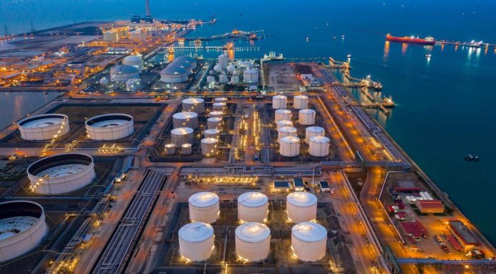 APR Accuse Sonko de Travestir la Vérité sur le Gaz APR Accuse Sonko de Travestir la Vérité sur le Gaz