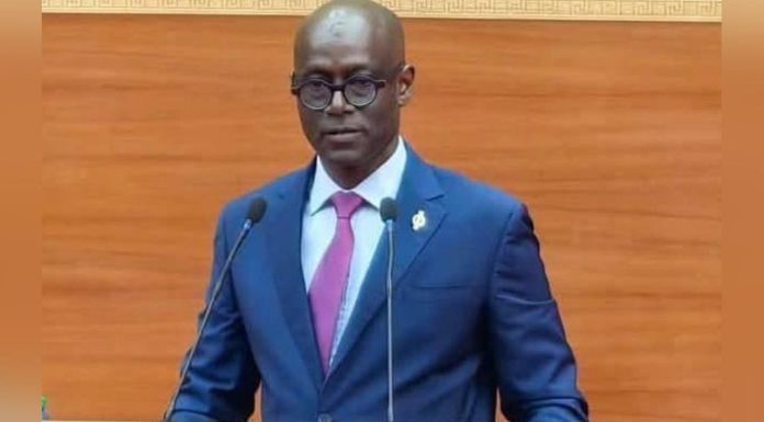 Situation Économique et Sociale du Sénégal Décrite Sombre Situation Économique et Sociale du Sénégal Décrite Sombre