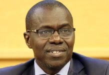 Renégociation des Contrats Miniers par Moubarack Lo Renégociation des Contrats Miniers par Moubarack Lo