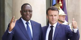 Macron Reçoit L’ex-président Sénégalais Macron Reçoit L’ex-président Sénégalais